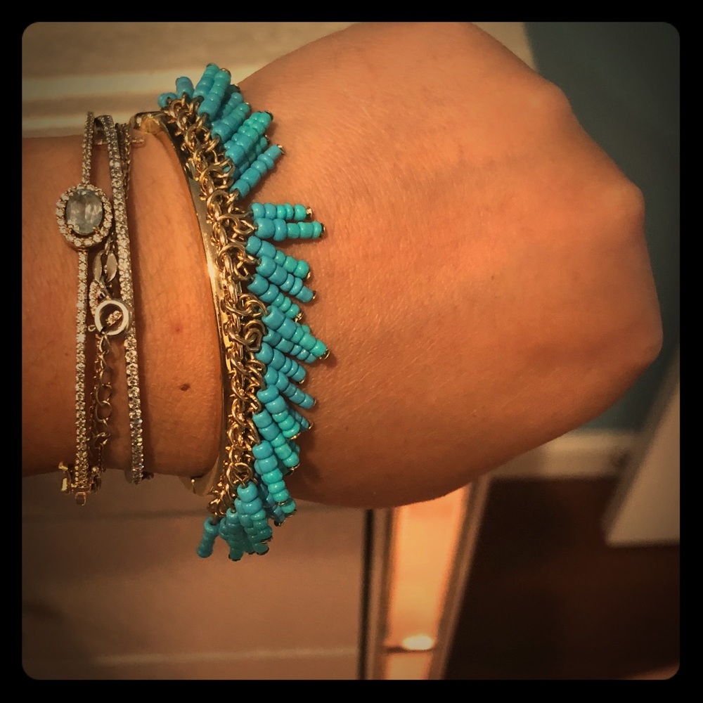 Turquoise and gold bracelet.